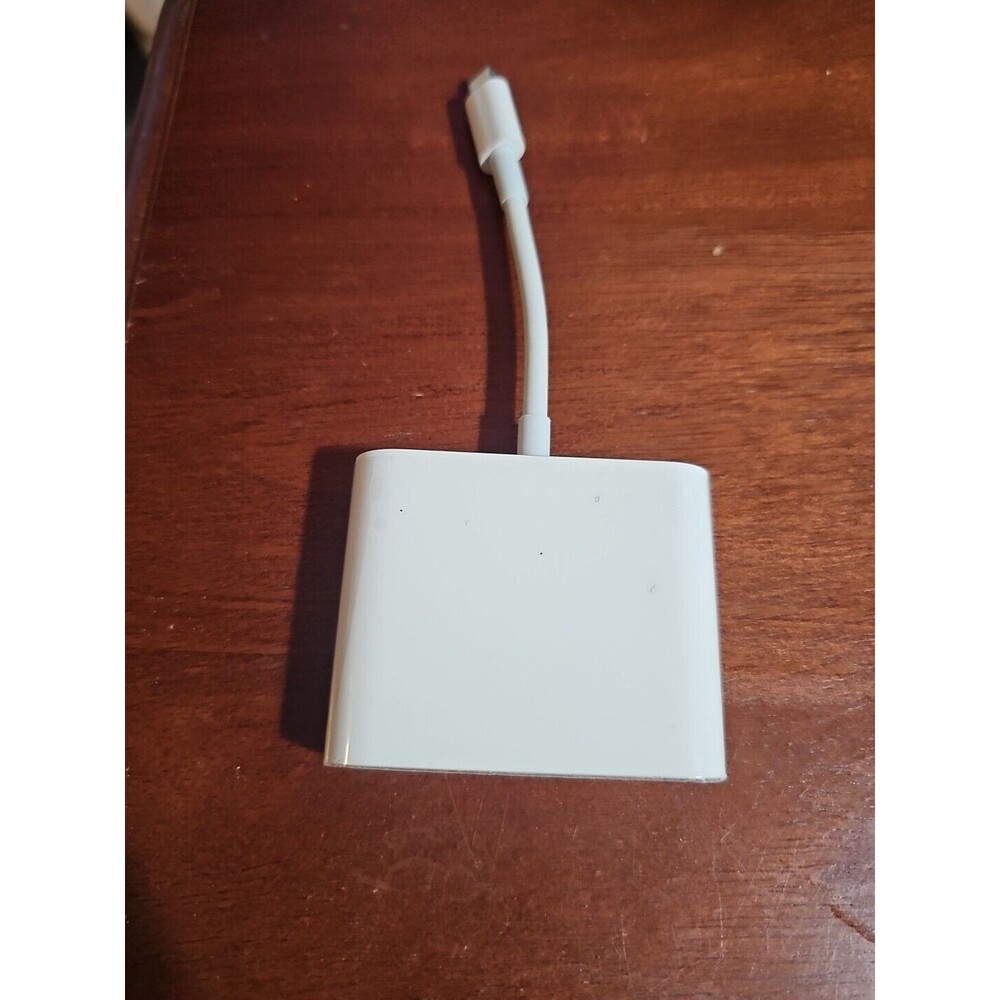 Genuine Apple Lightning Digital AV Adapter - MD826AM/A